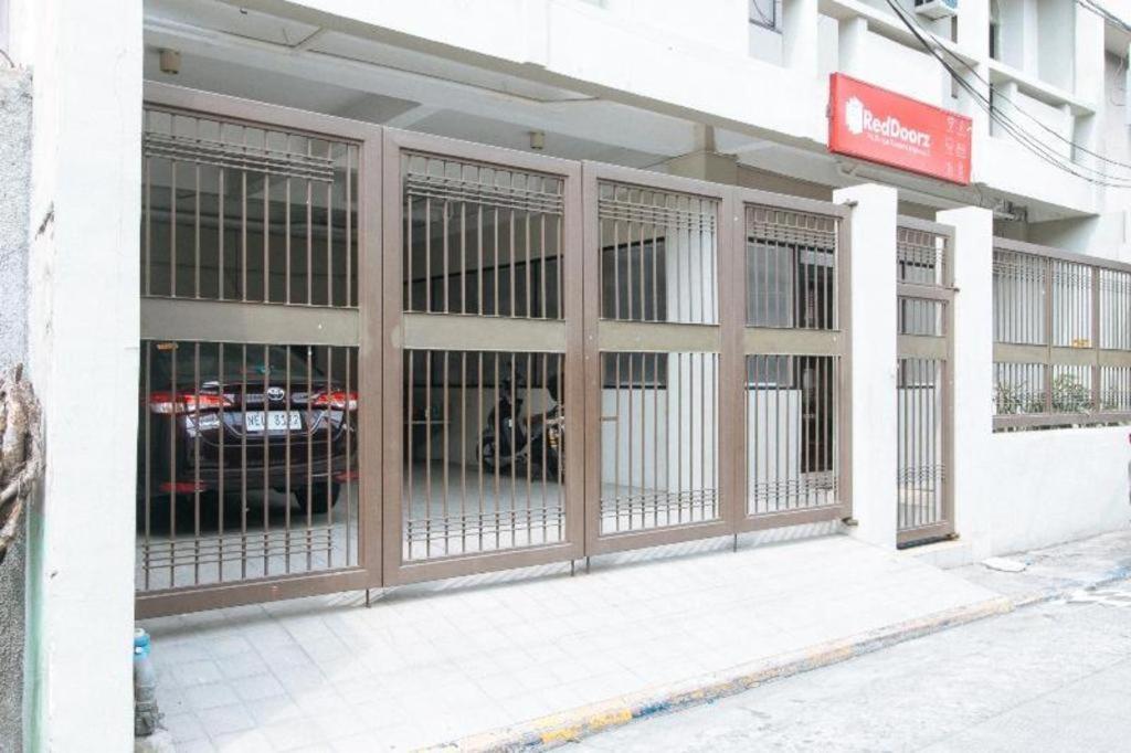 Reddoorz Plus Near Osmena Highway 2 Manila Exterior photo